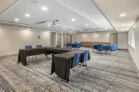 Holiday Inn Express Chicago-Downers Grove Hotels in Downers Grove