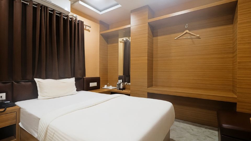Fabhotel Ganpati 2