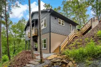 Moonlit Cove by Carolina Properties