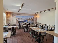 Hotel Eisenhower (ex King Hôtel) Hotels in Port-en-Bessin-Huppain