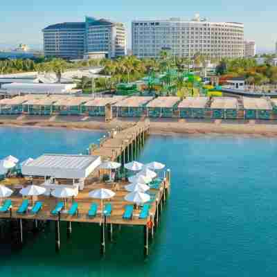 Crystal Centro Resort - Ultimate All Inclusive Hotel Exterior