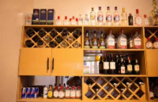 Romalo Hotel & Apartments