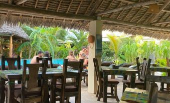 Shamba Village Hotel