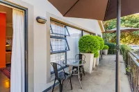 Pumleni Guesthouse Hotels in Schoemansville