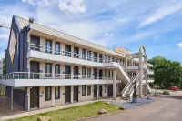 Premiere Classe Valenciennes Sud - Rouvignies Hotels in Romeries