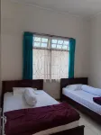 Rumah Ibu Homestay Hotels in Lima Kaum
