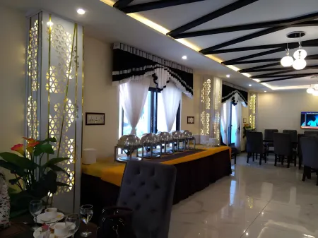 Hotel Home Отели рядом с достопримечательностью «Naran Valley»