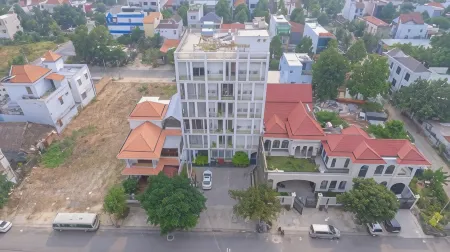 Lavender Hotel Отели рядом с достопримечательностью «Hoi Khanh Pagoda»