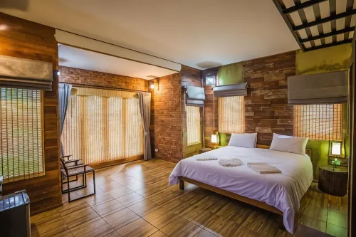 Palm Pran Resort فنادق في بران بوري