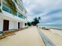 Sea Crest Hotel