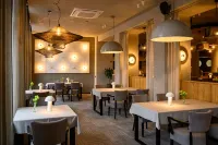 Liva Hotel - breakfast