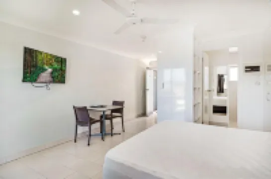 Superior Studio 17 Endeavour Inn