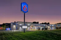 Motel 6 Harrisburg, PA – Near PA Expo Center - Pet friendly