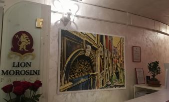 Palazzo Lion Morosini - Check in Presso Locanda Ai Santi Apostoli