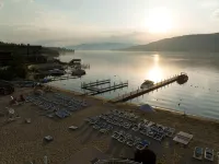 Marine Village Resort - Parking