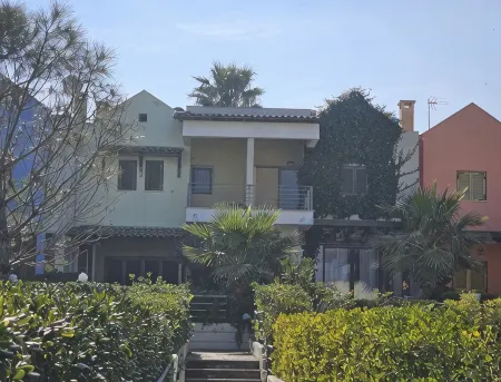 Stay at Beachfront Villa Lilia in Pefkohori, Halkidiki for a Dreamy Vacation