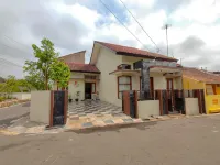 Omah Tawang Homestay Temanggung Hotel dekat Alun-Alun Kota Temanggung