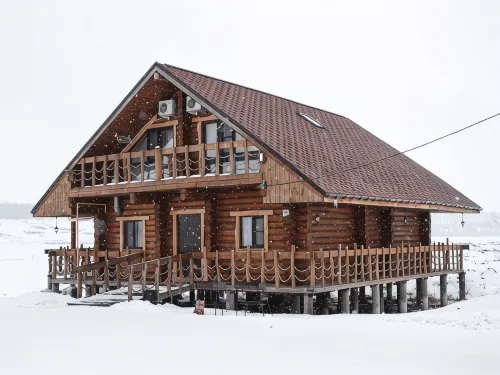 Baza Otdyiha Ryibatskij Hutorok Hotel Hotels in Alekseyevka