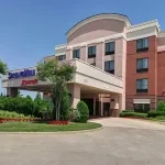 SpringHill Suites Dallas DFW Airport East/Las Colinas Irving Hotel berhampiran Halftime Institute