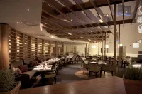 Hilton London Heathrow Airport Terminal 5