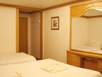 Princess Hotel Отели рядом с достопримечательностью «Ресторан Muoki»