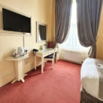 Morehampton Townhouse