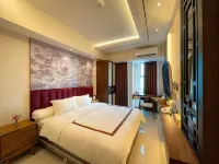 Oriental la Casa V at Anderson