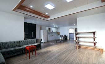 Geojedo Hakdong Boomerang