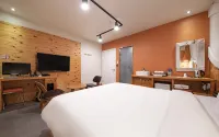 Boryeong W Boutique Hotel