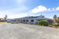 Manowhenua Lodge - Hostels
