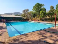 Green Hills Resort - Pools