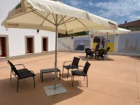 Albergue Miraiso Hotels in Melide