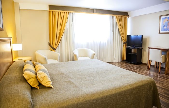 Tritone Hotel