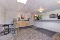 Econo Lodge Bellefonte I-99 - Parking
