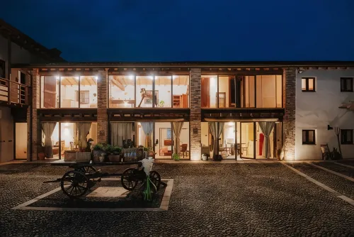 L'Angelica Corte Palazzina, Country Retreat - Pools