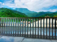 Yuanlai Hotel - วิวภูเขา