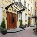 Helvetia Hotel - parking