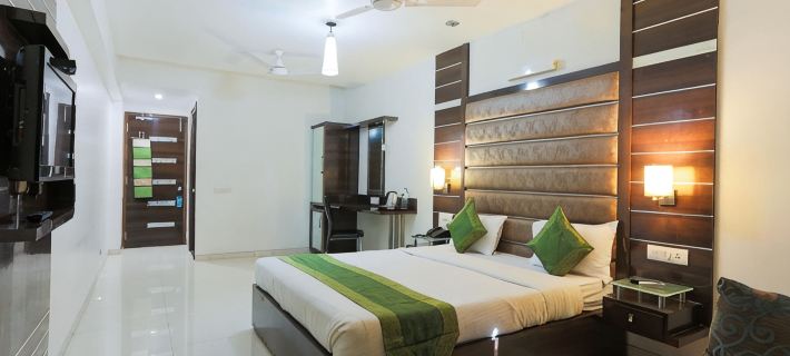 Hotel Apple Inn Vapi Hotels in Valsad