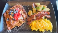 DoubleTree by Hilton Rosemead - breakfast
