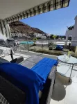 Beheizter Pool mit 2 R Apt Sea+ Parkview - 2-Star