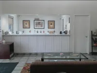 O Executive Inn & Suites 庫埃羅87號公路飯店 德威特縣住宿飯店