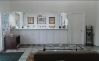 Hotel O Executive Inn & Suites Cuero Hwy 87