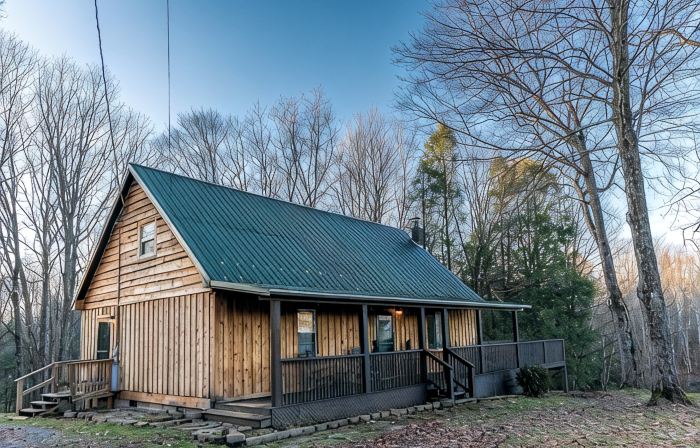 Getaway Cabin – Deck, Fire Pit & BBQ Near Gorge