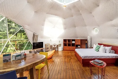 Bitzu Dome - Bijagua Riverside Glamping