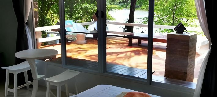 ร่มไม้ รีสอร์ท โรงแรมในระนอง