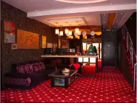 Xindu Hotel - parkir