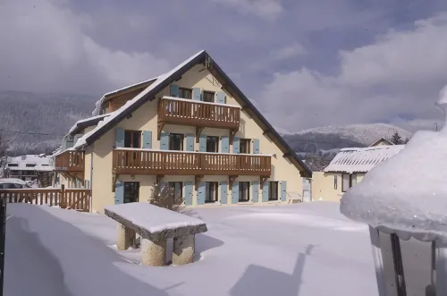 Hôtel Restaurant les Tilleuls et Son Espace détente