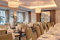 Corinthia Hotel St Petersburg - 주차장