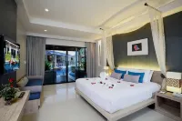 Access Resort & Villas - مسبح خاص