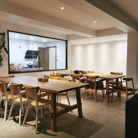 Liquan Liuyuefeng Premium Homestay